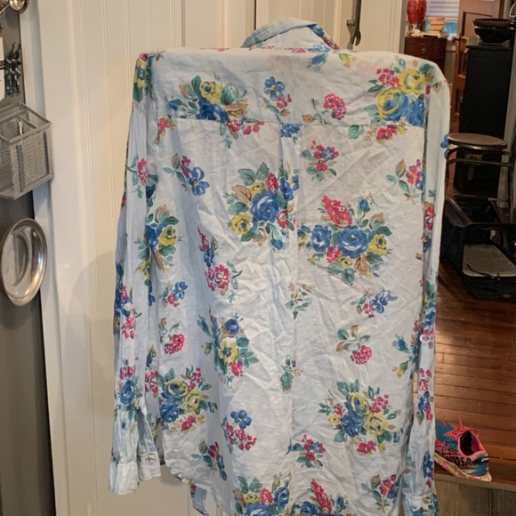Ny Vintage button down floral. Worn about 5x - Picture 10 of 10
